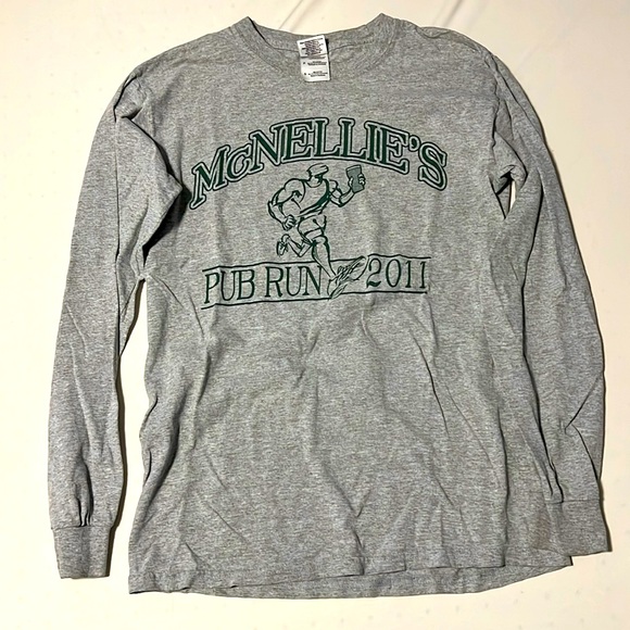 McNellie’s Pub Run Shirt - Picture 1 of 1